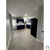 600 Edgewood St in Baltimore, MD - Building Photo