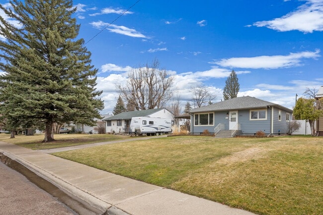 3516 7th Ave S in Great Falls, MT - Building Photo - Building Photo