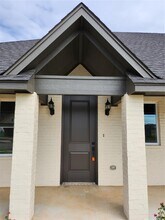 11621 NW 102nd St in Yukon, OK - Building Photo - Building Photo