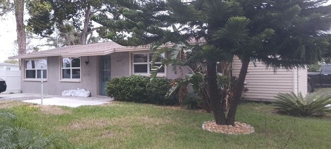 property at 6737 Udell Ln