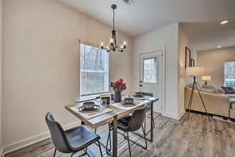 9 Atkin Ln in Bella Vista, AR - Building Photo - Building Photo