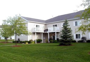 Hampton Woods Apartments