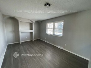 836 Memphis St in Aurora, CO - Building Photo - Building Photo