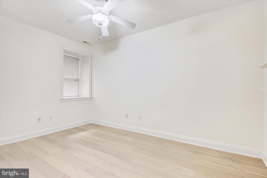 1229 12th St NW-Unit -B5 in Washington, DC - Foto de edificio