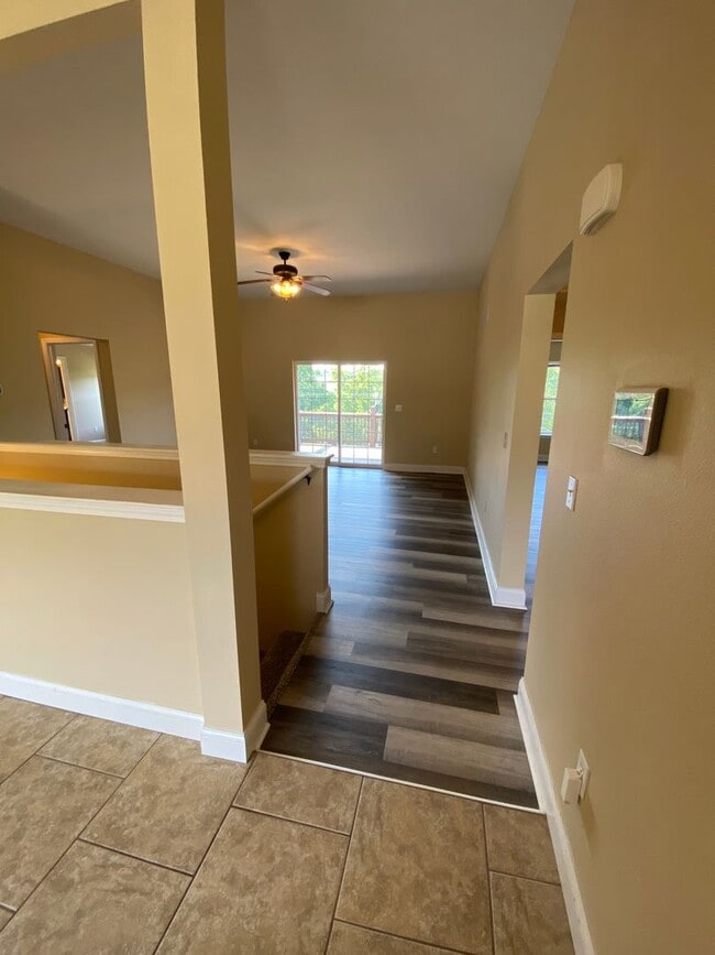 106 Sycamore Dr in St. Robert, MO - Building Photo - Building Photo