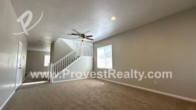 13981 Horseshoe Way in Victorville, CA - Foto de edificio - Building Photo