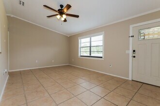 13238 Drysdale St in Spring Hill, FL - Building Photo - Building Photo