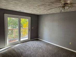 22 Matteson Ave in West Warwick, RI - Building Photo - Building Photo