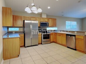 100 Fieldstream North Blvd in Orlando, FL - Foto de edificio - Building Photo