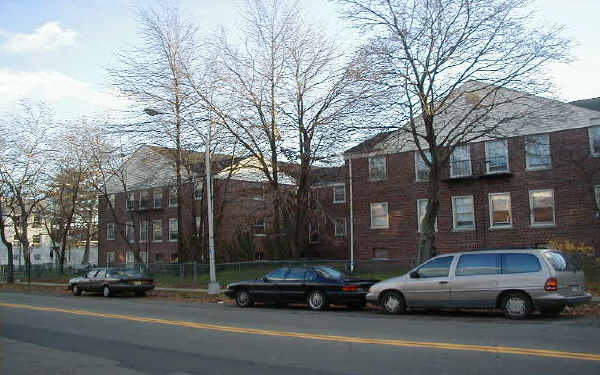 Beatrice Manor in East Orange, NJ - Building Photo