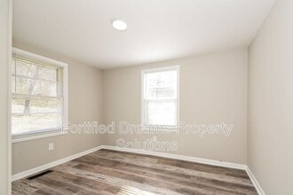 4400 Voss Ave in Greensboro, NC - Building Photo - Building Photo