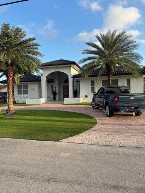 11390 SW 30th St in Miami, FL - Building Photo - Building Photo