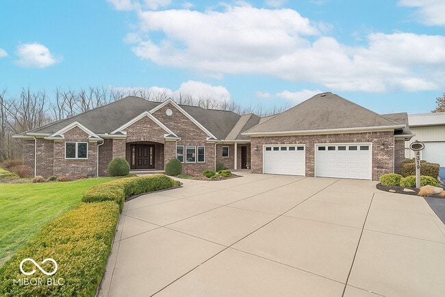 property at 3000 E County Rd 350 S