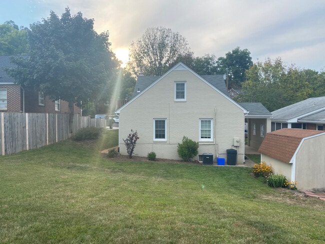 1306 Vanceright Cir in Winchester, VA - Building Photo - Building Photo