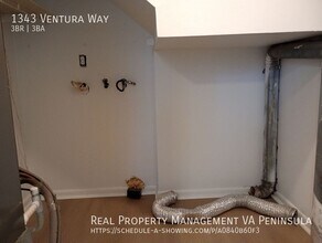 1343 Ventura Way in Newport News, VA - Building Photo - Building Photo