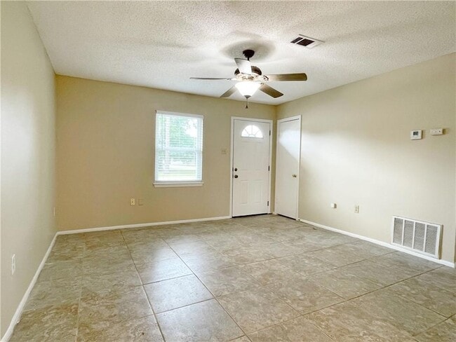 1458 Fremaux Ave in Slidell, LA - Building Photo - Building Photo