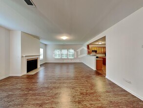 14404 Waterlyn Dr in Charlotte, NC - Foto de edificio - Building Photo