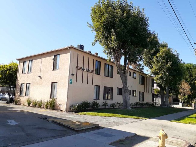 Sylmar Apartments in Panorama City, CA - Building Photo - Building Photo