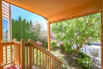 3907 SE Sunrise Dr in Camas, WA - Building Photo - Building Photo