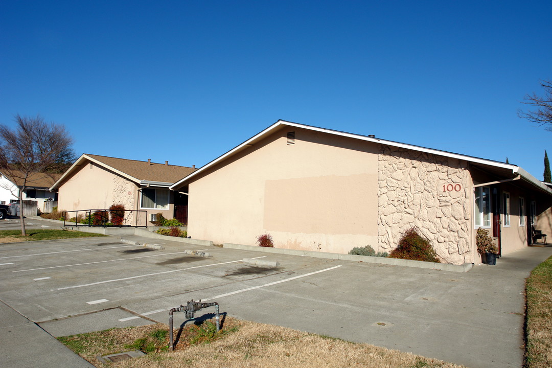 Vacaville Gable Apartments Vacaville Gable in Vacaville, CA - Building Photo