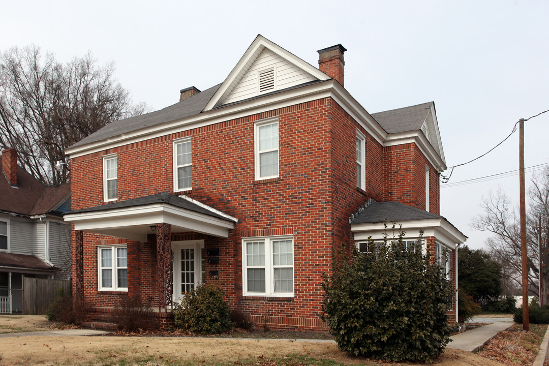 1942 Spring Garden St in Greensboro, NC - Building Photo