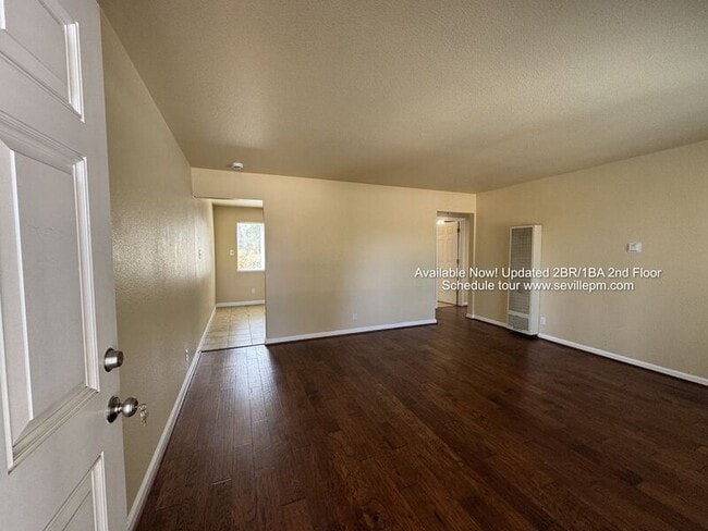 33 Deering Ct in Oakland, CA - Building Photo - Building Photo