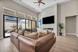 5441 Side Saddle Trail in Reno, NV - Building Photo - Building Photo