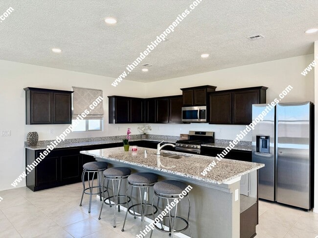 2529 Camino Plata Loop NE
