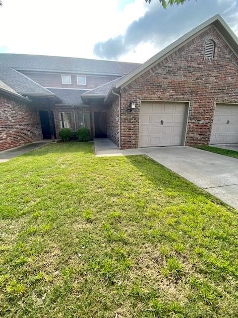 3169 W Montrail Pl in Fayetteville, AR - Building Photo - Building Photo