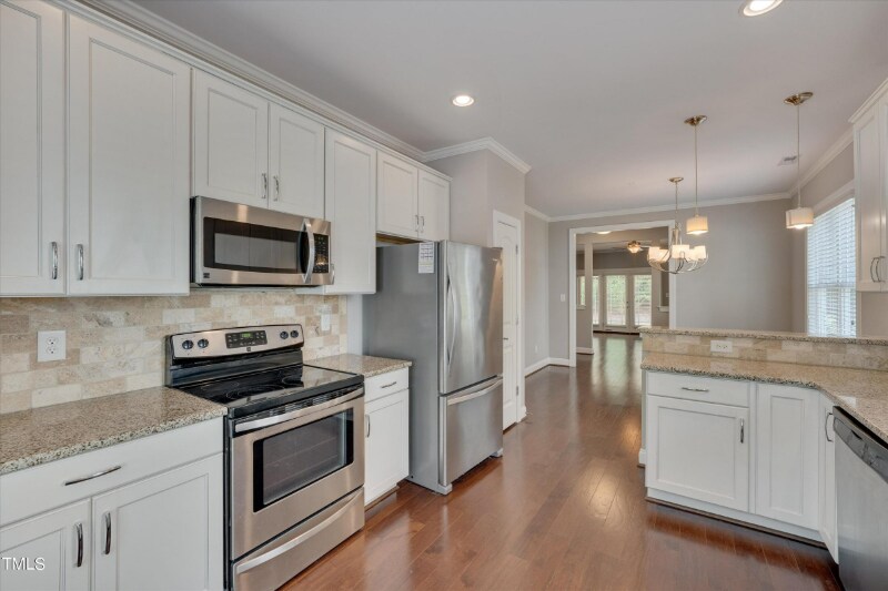 300 Mariah Towns Way in Garner, NC - Building Photo