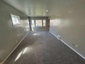 3510 Wallwerth Dr in Toledo, OH - Building Photo - Building Photo