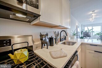 1330 New Hampshire Ave NW in Washington, DC - Building Photo - Building Photo