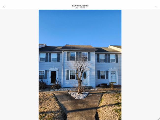 219 Hunter Hills Cir in Bristol, TN - Building Photo - Building Photo