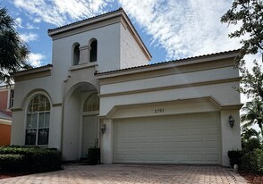 2793 Shaughnessy Dr in Wellington, FL - Building Photo