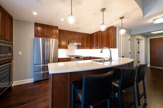 100 3rd Ave in Minneapolis, MN - Building Photo - Building Photo