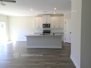 502 Azalea Gaze Dr in Youngsville, NC - Foto de edificio - Building Photo