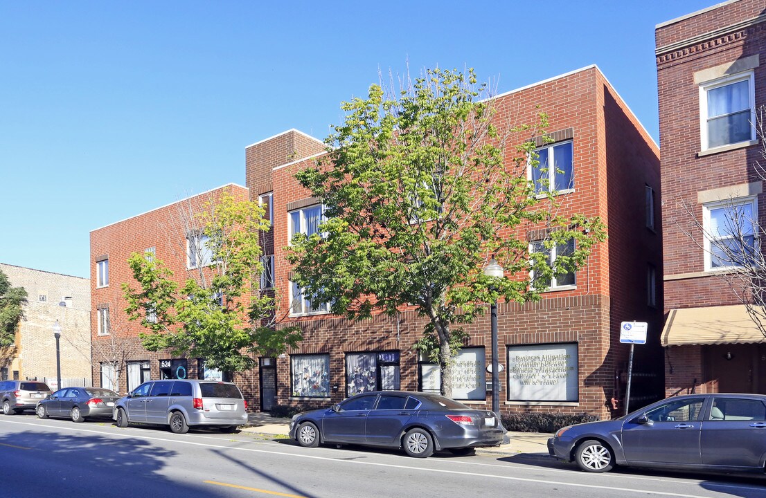 518-526 W 26th St in Chicago, IL - Building Photo