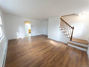 122 Titicus Rd in North Salem, NY - Building Photo - Building Photo