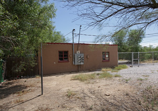 2614 N Balboa Ave in Tucson, AZ - Building Photo - Building Photo