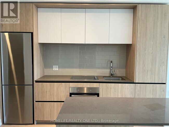 225 Sumach St in Toronto, ON - Building Photo - Building Photo