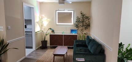 127 Talbott St, Unit 127 in Rockville, MD - Foto de edificio - Building Photo