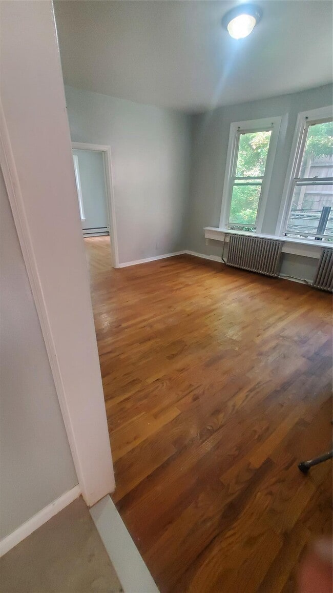 59 Glenwood Ave in Yonkers, NY - Building Photo - Building Photo