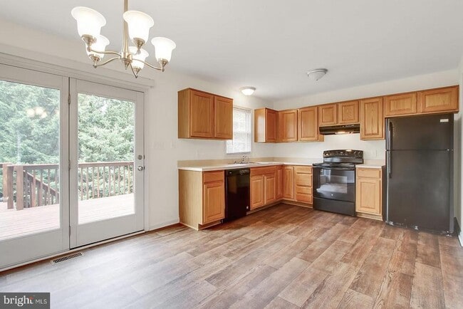 property at 17 Grace Ave