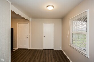 5101 Patricia St in Indianapolis, IN - Building Photo - Building Photo