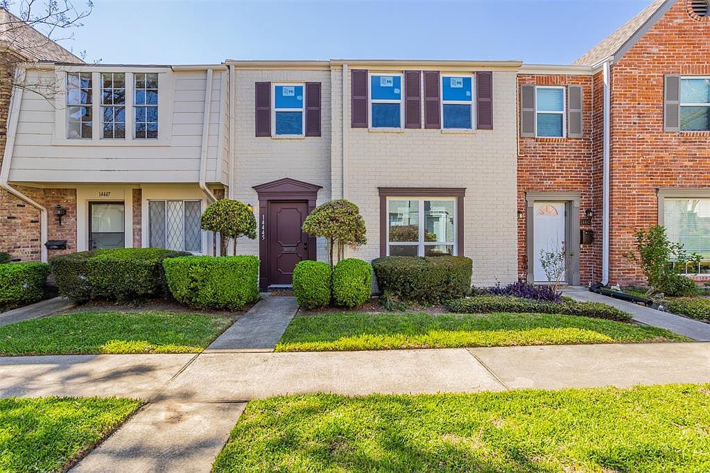 14445 Misty Meadow Ln in Houston, TX - Building Photo