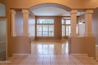 23064 N 91st Pl in Scottsdale, AZ - Building Photo - Building Photo