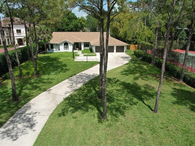 3105 Mossvale Ln in Tampa, FL - Building Photo - Building Photo