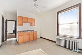 2228 S Kedvale Ave, Unit 2 in Chicago, IL - Building Photo - Building Photo