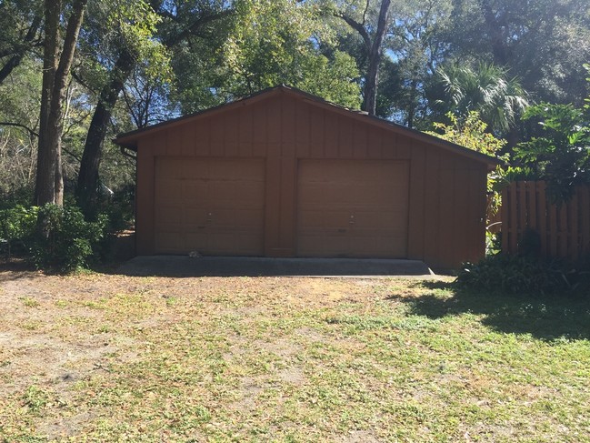 121 Sheeler Ave in Apopka, FL - Foto de edificio - Other