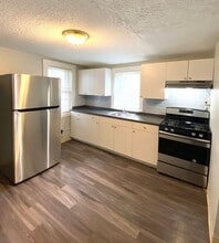 15 Shurtleff St in Chelsea, MA - Building Photo - Building Photo